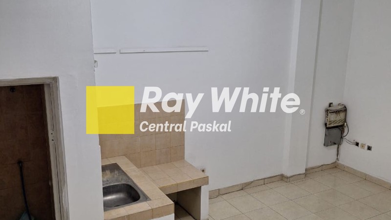 RUko 3 Lantai di Sayap Peta Bandung