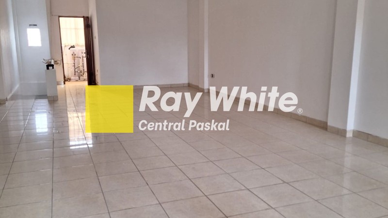 RUko 3 Lantai di Sayap Peta Bandung