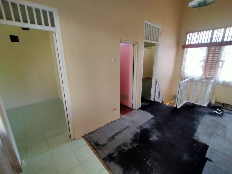 Rumah sektor 5 Bintaro, lokasi dekat dg STAN, Bintaro Plaza dan st Pd Ranji...