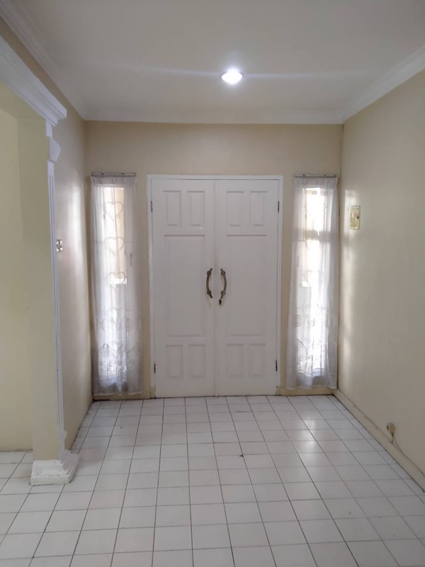 Rumah Bagus, 2 Lantai siap huni di Bintaro