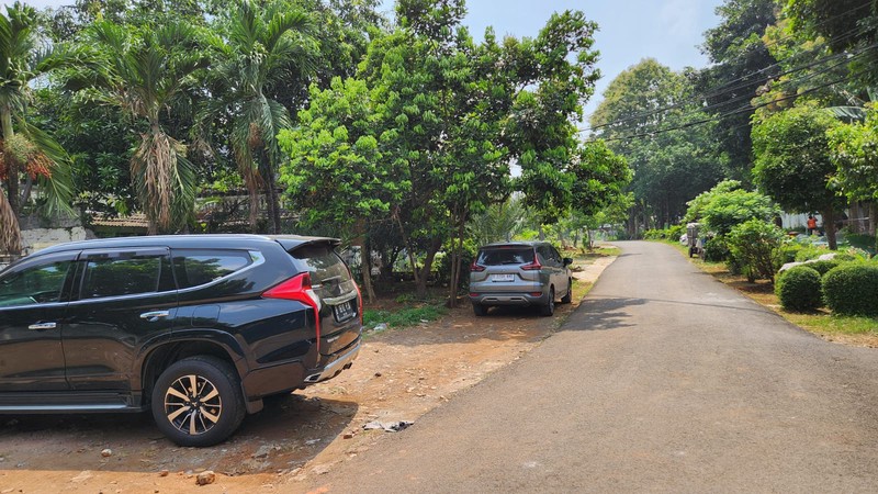 Jual Rumah Hitung Tanah harga NJOP - Komplek Masnaga Pulogebang Jakarta Timur