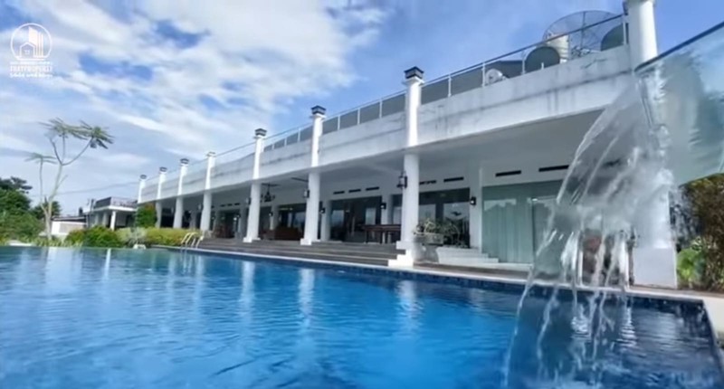 Villa Megah dan Indah dengan Luas 5000 m2 Sentul Bogor Jawa Barat