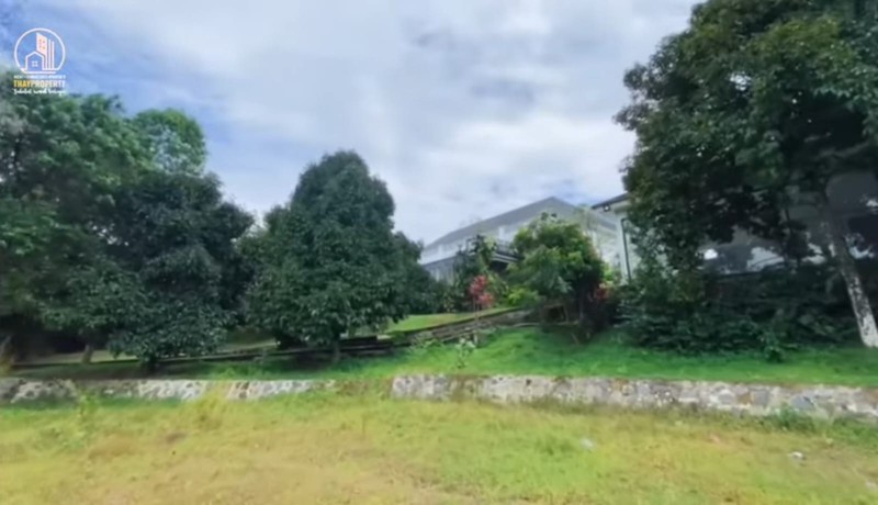 Villa Megah dan Indah dengan Luas 5000 m2 Sentul Bogor Jawa Barat