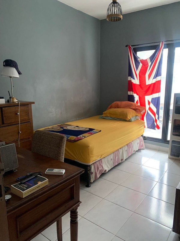 Rumah Hitung Tanah Area Cipete