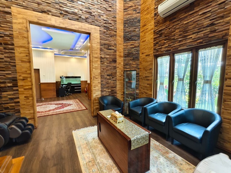 Rumah Hitung Tanah Area Cipete