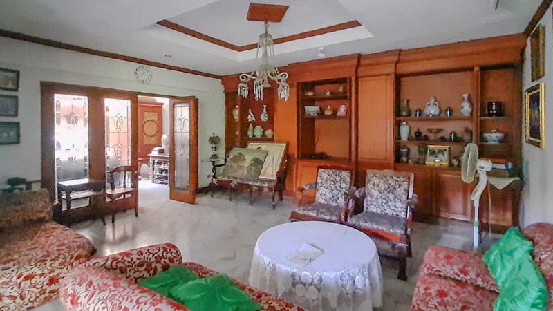 Rumah Mewah Klasik di Menteng dekat Kuningan & Thamrin