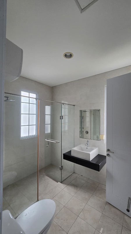 Jarang Ada. Rumah Mewah De Park De Maja, BSD