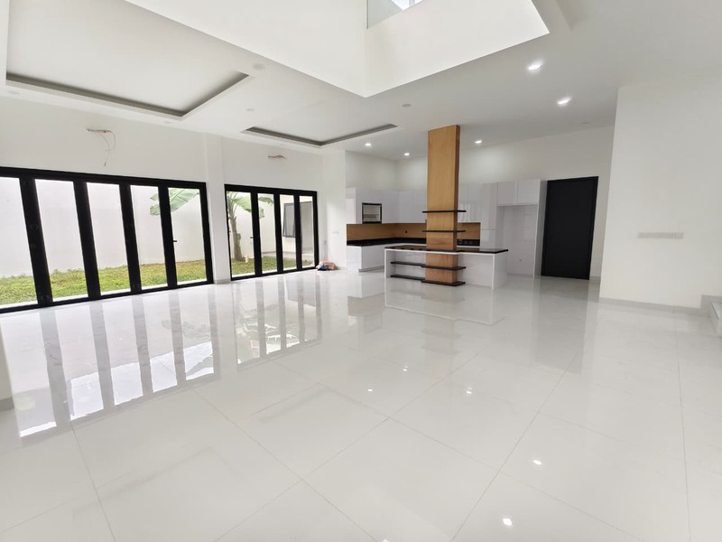 BRAND NEW HOUSE di PUSPITA LOKA, BSD dekat Al-Azhar