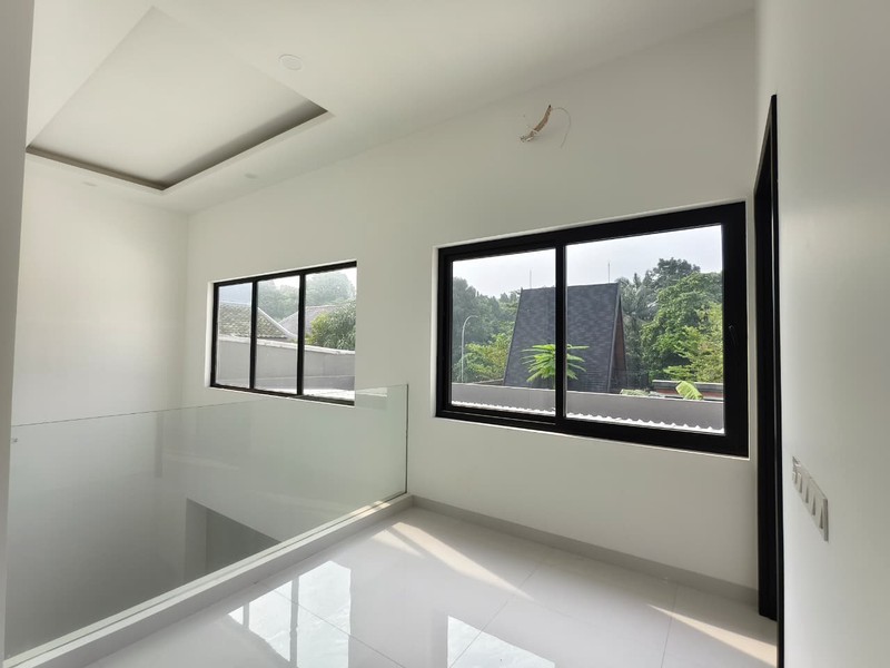 BRAND NEW HOUSE di PUSPITA LOKA, BSD dekat Al-Azhar