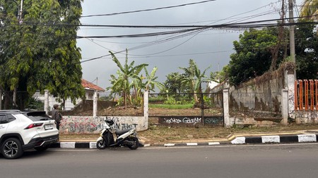 Dijual tanah di Jl. Laks. ME Martadinata, Kota Purwakarta, cocok untuk showroom, pujasera, retail, dll