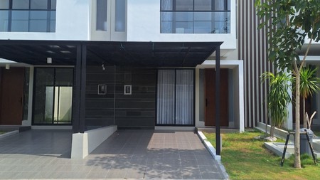 NEW Baru Dijual Rumah Northwest Central Citraland Surabaya BONUS FULL FURNISHED Modern Siap Huni dekat Sekolah Ciputra Kasih, Citra Berkat