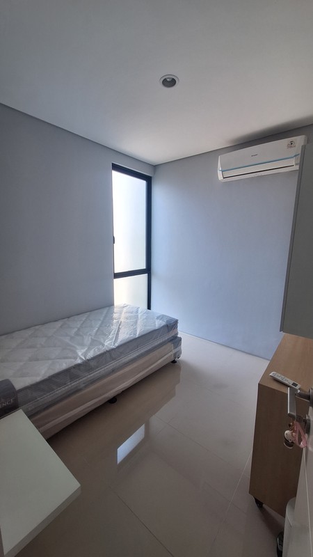 NEW Baru Dijual Rumah Northwest Central Citraland Surabaya BONUS FULL FURNISHED Modern Siap Huni dekat Sekolah Ciputra Kasih, Citra Berkat