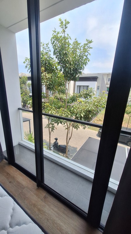 NEW Baru Dijual Rumah Northwest Central Citraland Surabaya BONUS FULL FURNISHED Modern Siap Huni dekat Sekolah Ciputra Kasih, Citra Berkat