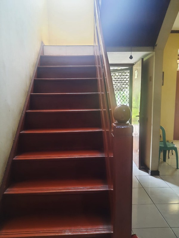 Rumah SIap Huni di Bintaro Sektor 2 dengan KT 3+1 KM 3+1 Sertifikat SHM