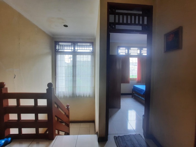 Rumah SIap Huni di Bintaro Sektor 2 dengan KT 3+1 KM 3+1 Sertifikat SHM