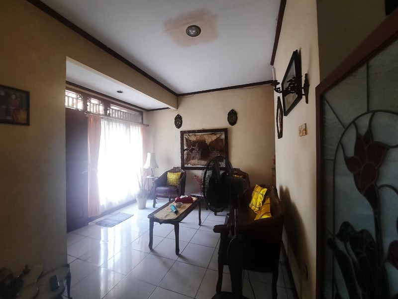 Rumah SIap Huni di Bintaro Sektor 2 dengan KT 3+1 KM 3+1 Sertifikat SHM