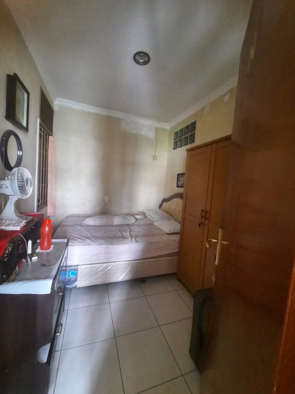 Rumah SIap Huni di Bintaro Sektor 2 dengan KT 3+1 KM 3+1 Sertifikat SHM