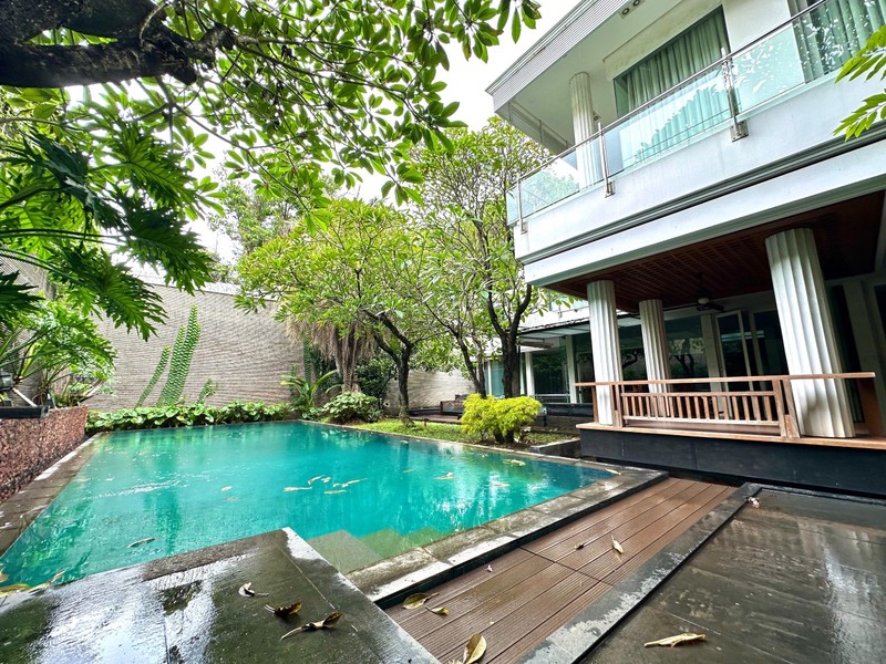 Dijual Rumah Metro Pondok Indah