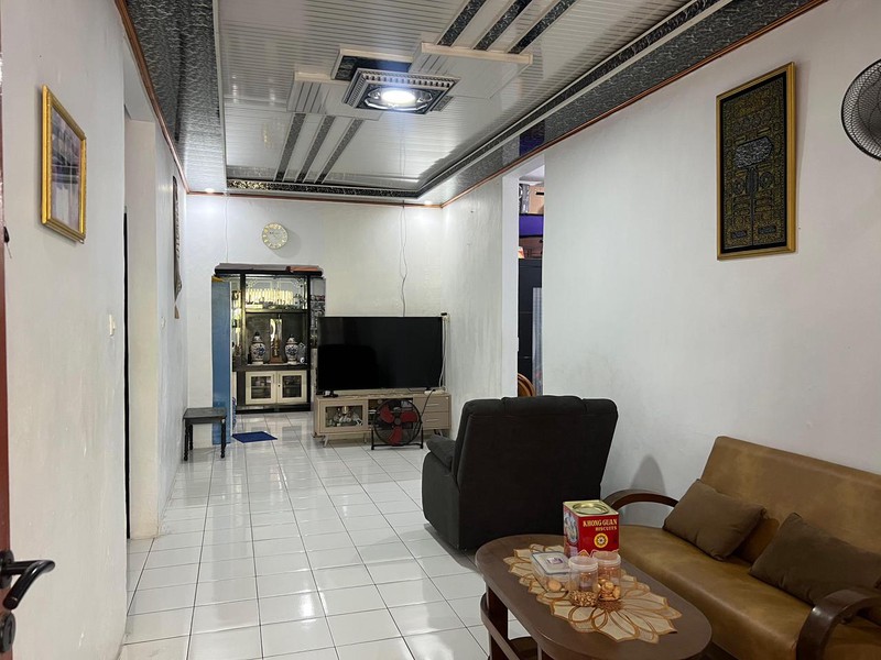 RUMAH SIAP HUNI DALAM KOMPLEK DI JATI ASIH BEKASI