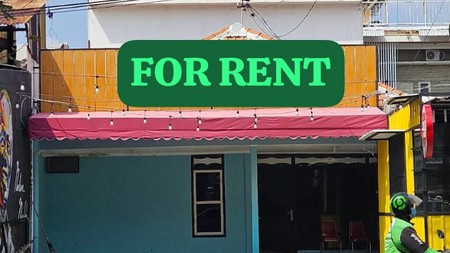 1 572. Jual/Sewa Rumah siap huni Darmo baru barat cocok untuk usaha 