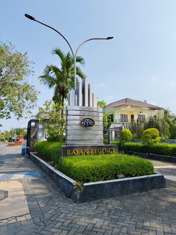 Dijual Rumah Surabaya Barat di Rayan Regency (Satu Kawasan Dengan Dian Istana) Jawa Timur