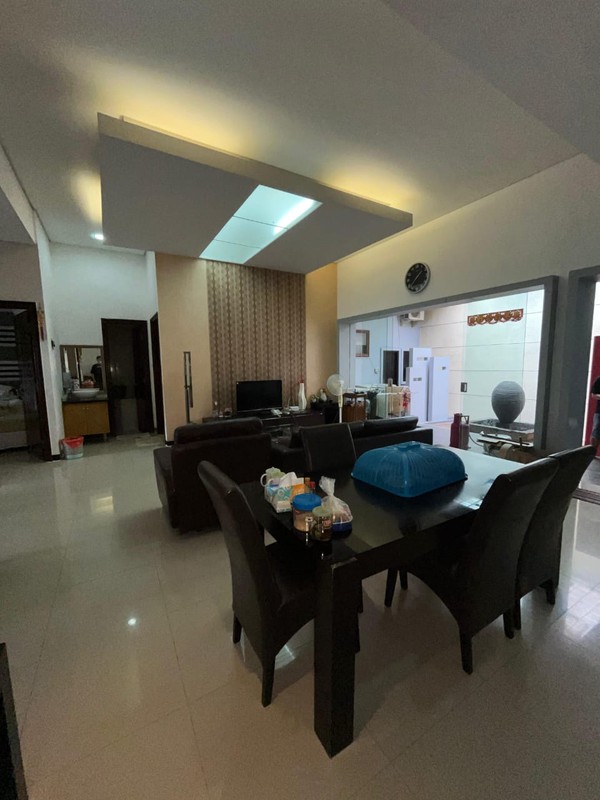 DIJUAL CEPAT RUMAH DARMO PERMAI TIMUR PREMIUM AREA,MUDAH KEMANA-MANA