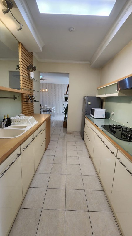 Dijual Apartemen Ambasador 2, Setiabudi, Kuningan,   2BR,  Full Furnished