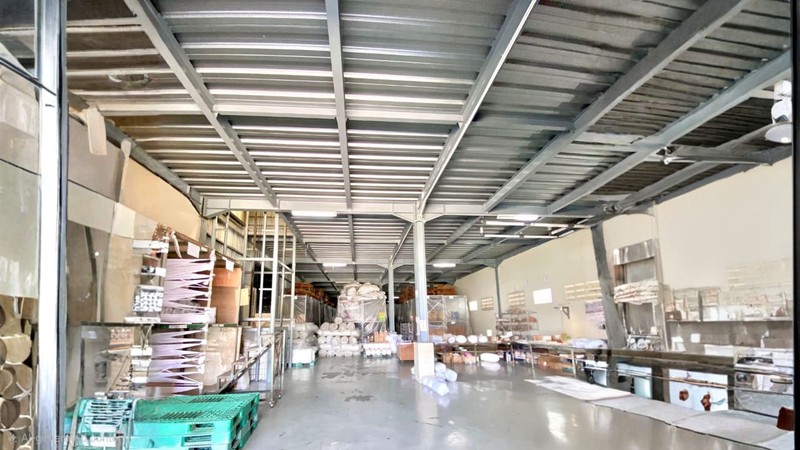 Gudang 2 Lantai Siap Pakai di Kawasan Industri Marunda Center - Luas 2000 m2, Akses Kontainer 40 Feet