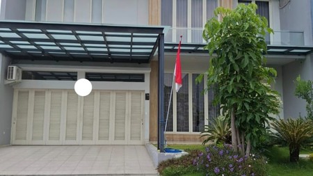 Di jual cepat rumah di Pakuwon Indah Lisbon Granada Surabaya Barat