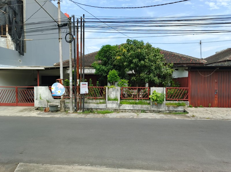 Rumah 5 Kamar Tidur Dalam Perum Green Garden Lokasi Dekat Manna Kampus Godean