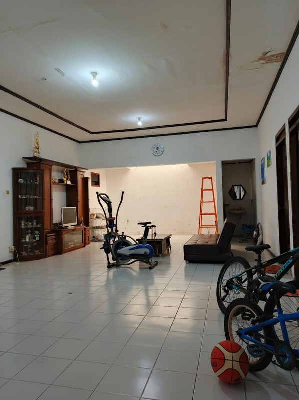 Rumah 5 Kamar Tidur Dalam Perum Green Garden Lokasi Dekat Manna Kampus Godean