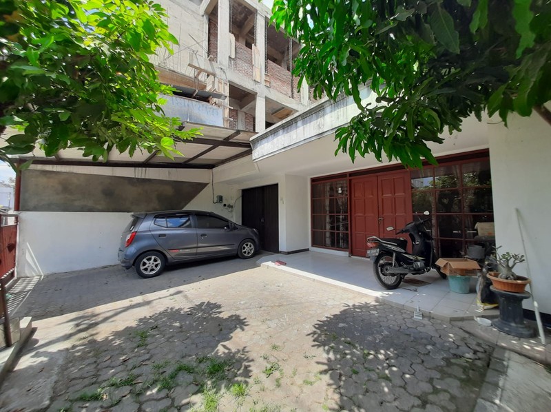Rumah 5 Kamar Tidur Dalam Perum Green Garden Lokasi Dekat Manna Kampus Godean