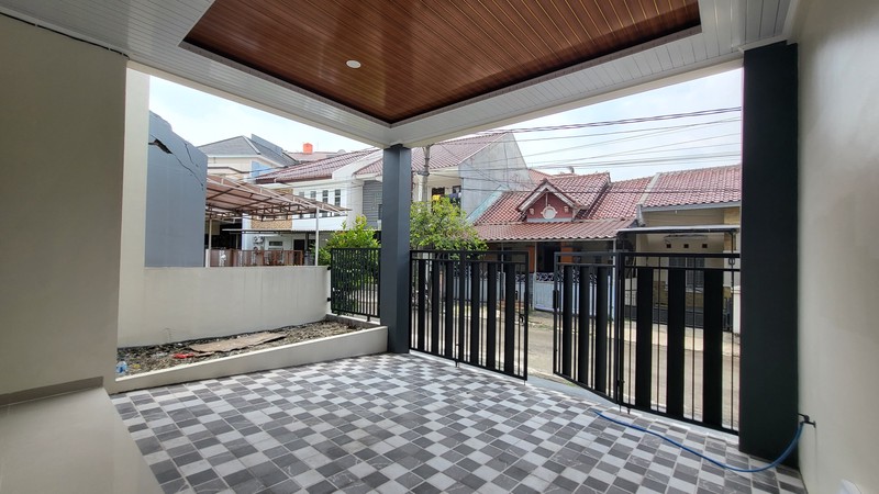 Rumah Baru Siap Huni 2 Lantai di Melati Mas Dekat Tol