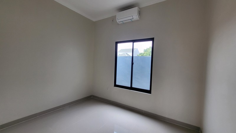 Rumah Baru Siap Huni 2 Lantai di Melati Mas Dekat Tol