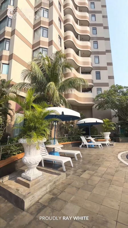 PENTHOUSE MEWAH di BEVERLY TOWER - 1,5 LANTAI Cilandak - Jaksel