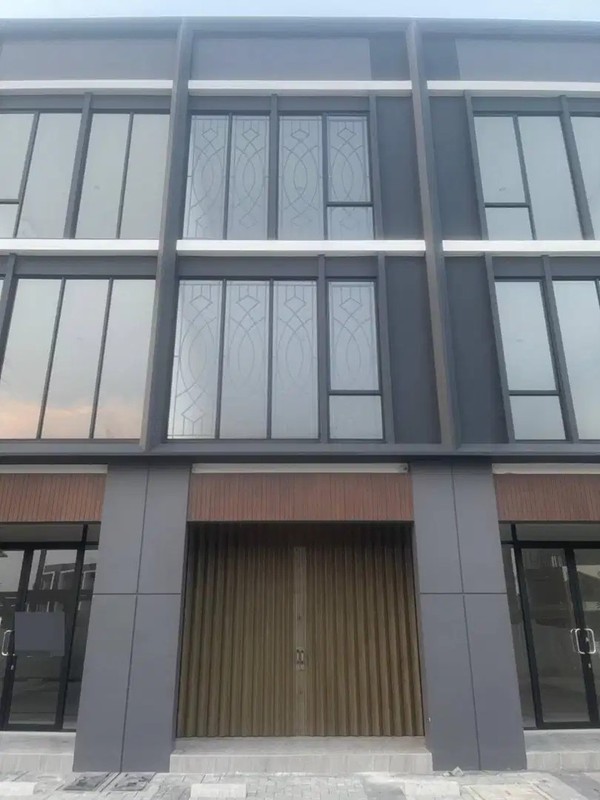 Hot Rent. Ruko 3 lantai Hampton Avenue, Gading Serpong