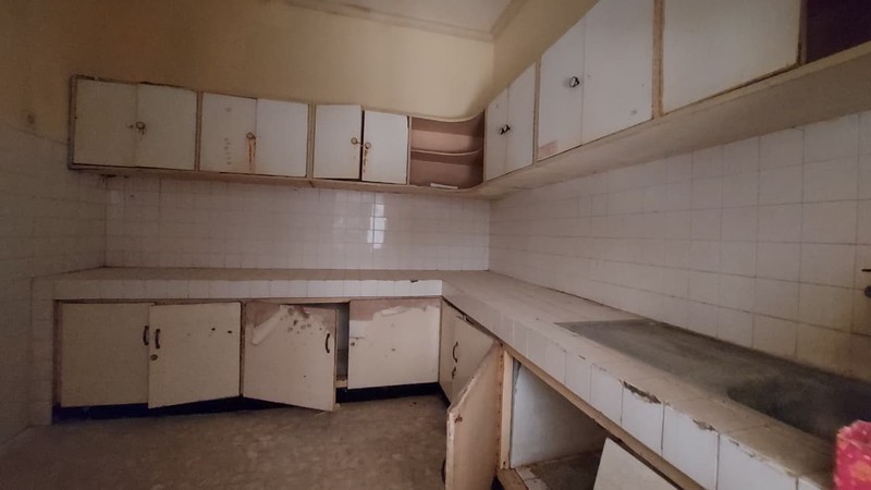 Dijual Rumah Strategis Ngagel Surabaya Tengah - 3 Kamar