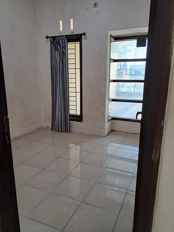 Dijual Rumah Siap Huni Strategis di Surabaya Utara