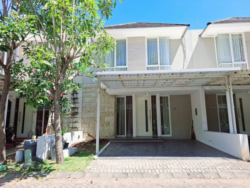 Rumah Dijual Minimalis Citraland Greenlake Surabaya 