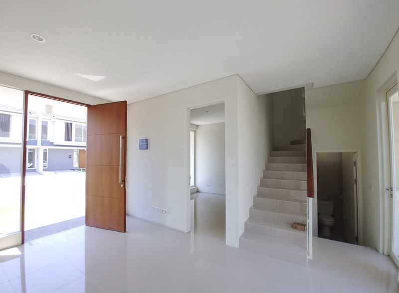 DIJUAL RUMAH MINIMALIS 2 LANTAI SEMI FURNISHED NORWEST PARK