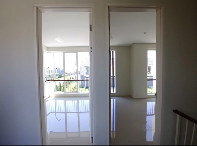 DIJUAL RUMAH MINIMALIS 2 LANTAI SEMI FURNISHED NORWEST PARK