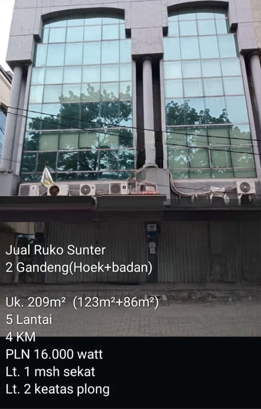 Ruko Royal Sunter gandeng 5 lantai menghadap jalan utama bagus