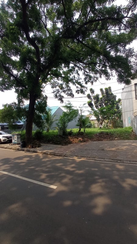 Kavling di Bouelevar  Jl. raya Kencana Loka BSD