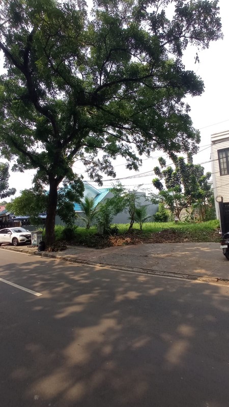 Kavling di Bouelevar  Jl. raya Kencana Loka BSD