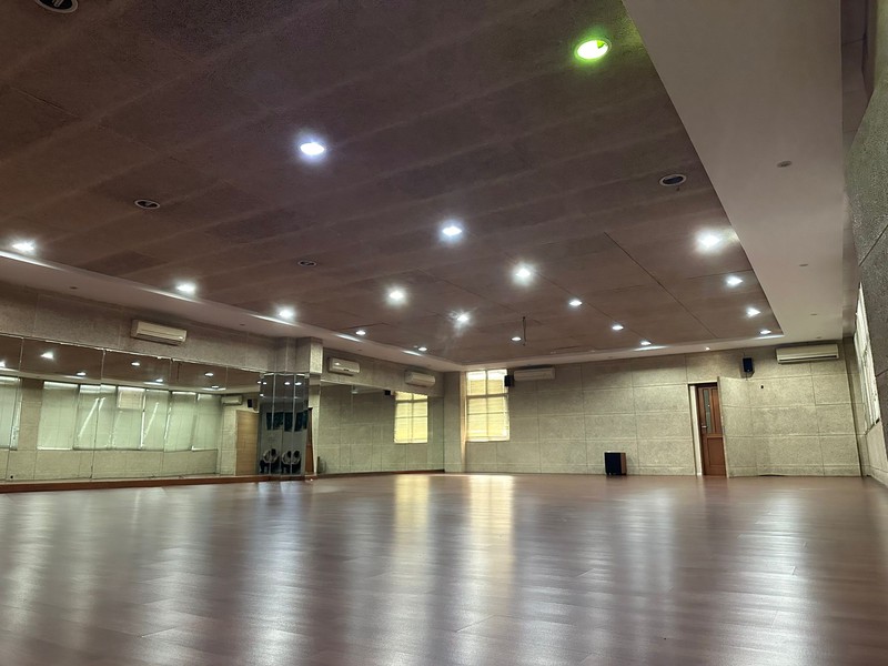 Dijual Gedung Strategis di Kawasan Proklamasi - Menteng