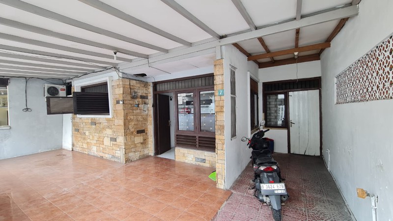 Rumah disewakan di Tebet Timur Jaksel