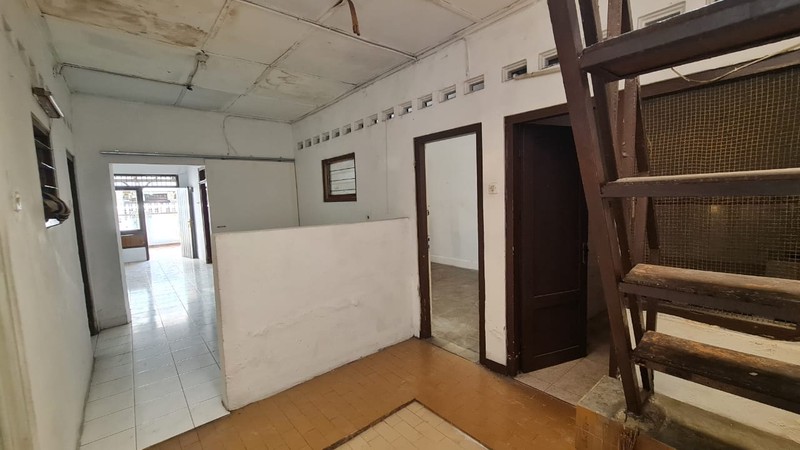 Rumah disewakan di Tebet Timur Jaksel