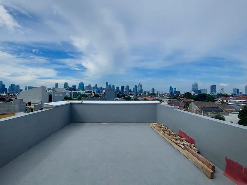 Ruko 4 Lantai Dijual dan Disewa di Duren Tiga Pancoran Jaksel