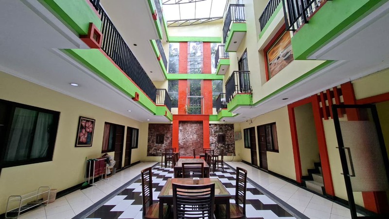 Gedung Kost Jl. Kebon Besar, Gandaria Selatan, Cilandak. Jakarta Selatan