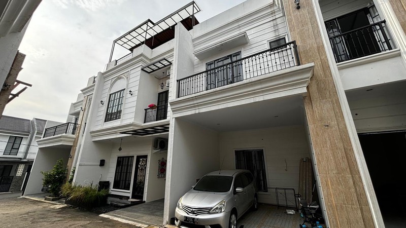 Rumah Baru 2 Lantai Cluster Mewah Minimalis di Jagakarsa Jakarta Selatan